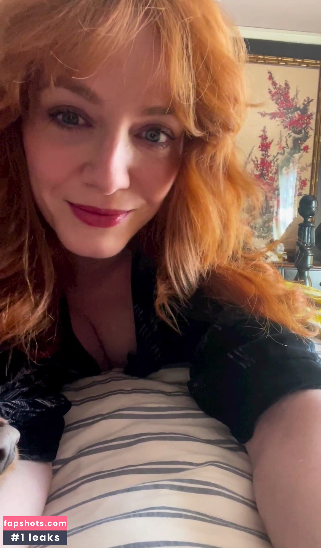 Christina Hendricks Nahé úniky fotek pouze od fanoušků #273 - Fapshots