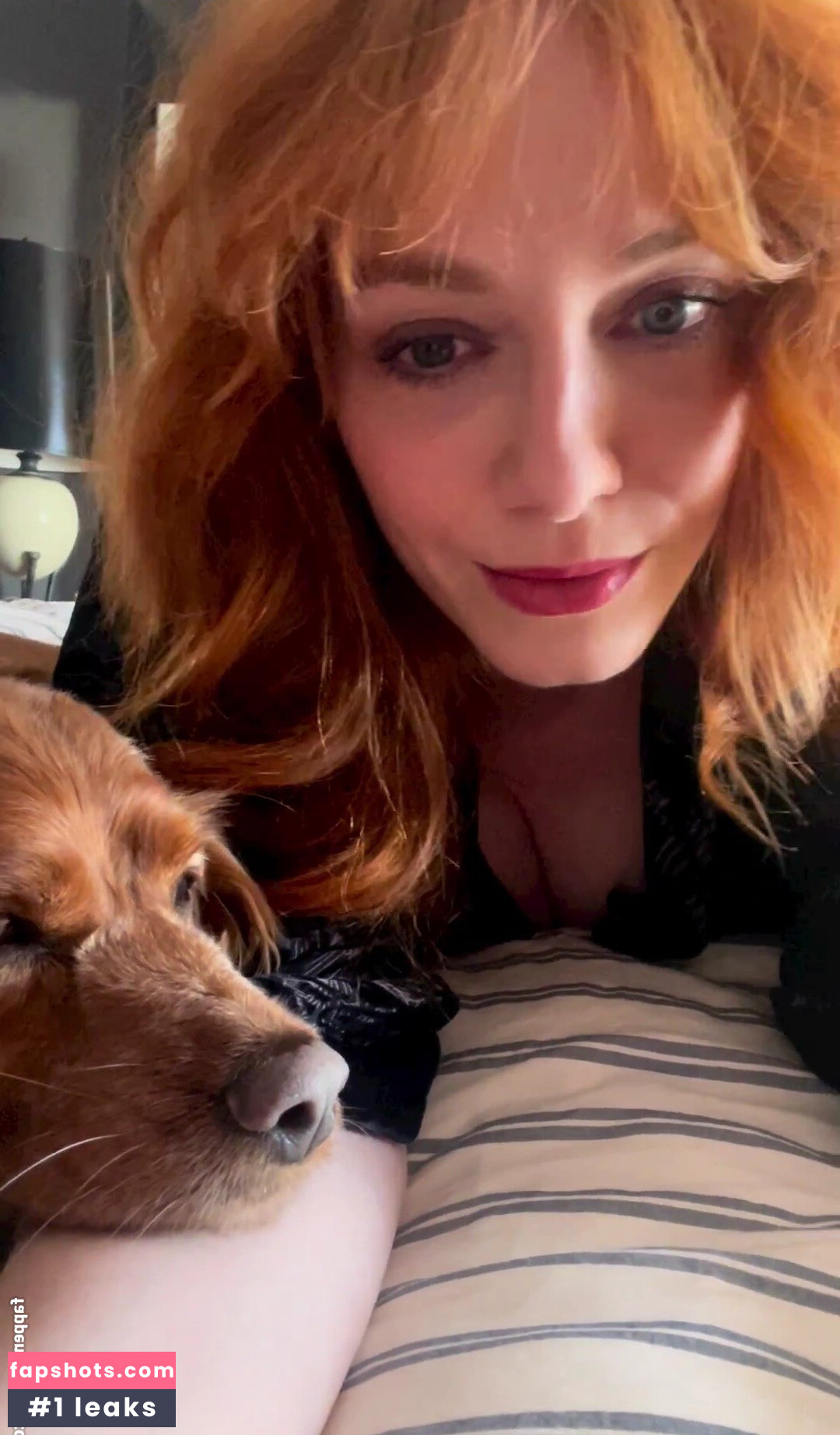 Christina Hendricks Nahé úniky fotek pouze od fanoušků #275 - Fapshots