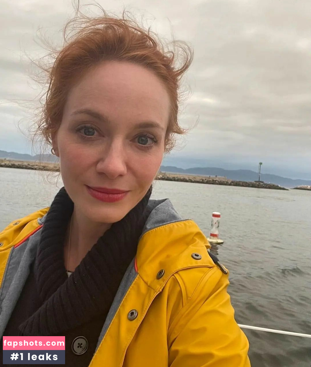 Christina Hendricks Nahé úniky fotek pouze od fanoušků #290 - Fapshots