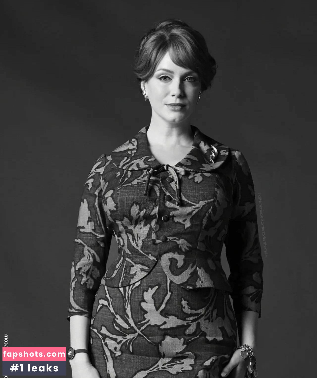 Christina Hendricks Nahé úniky fotek pouze od fanoušků #291 - Fapshots