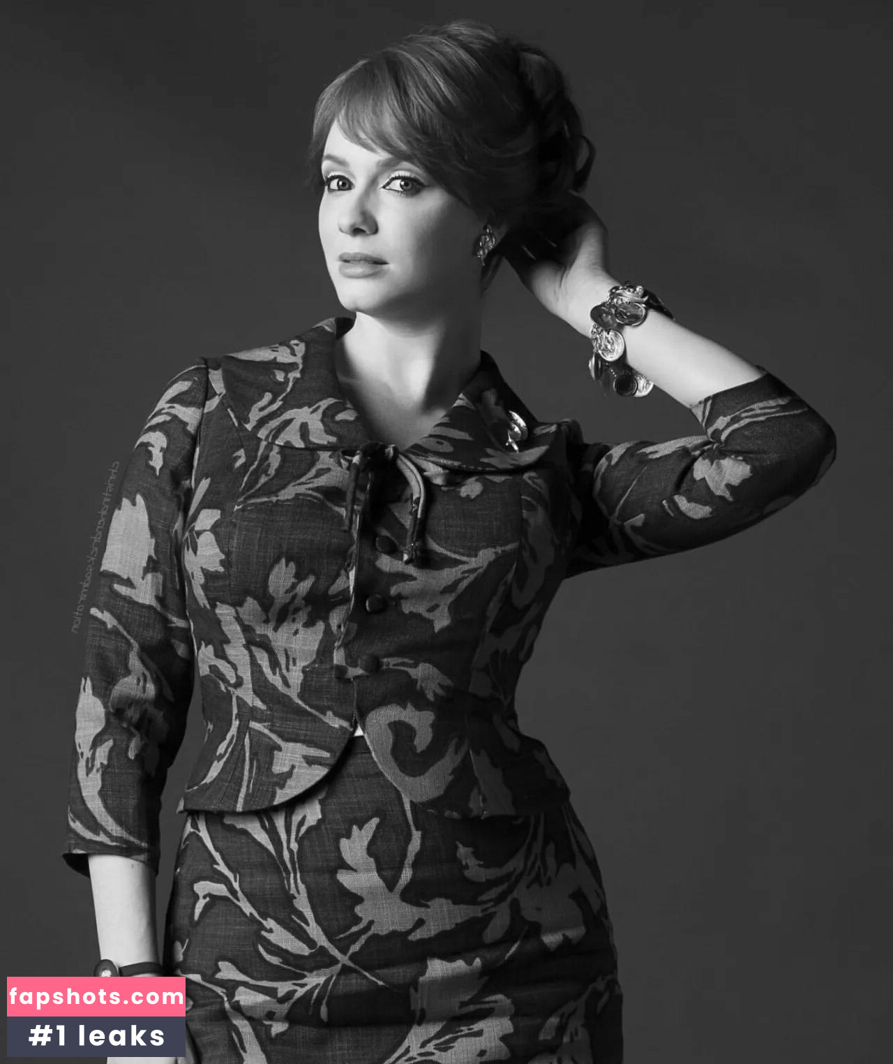 Christina Hendricks Nahé úniky fotek pouze od fanoušků #292 - Fapshots