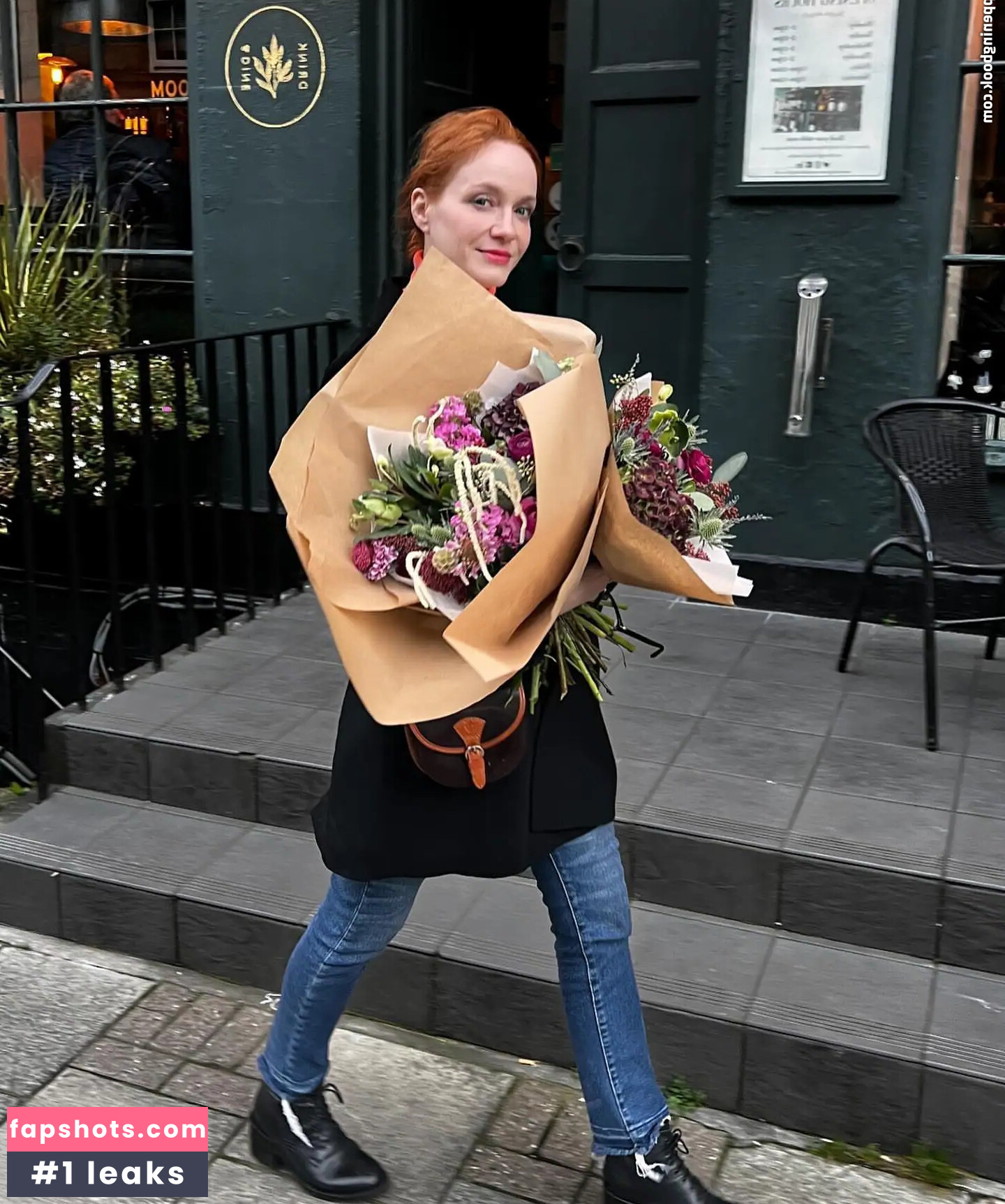 Christina Hendricks Nahé úniky fotek pouze od fanoušků #296 - Fapshots