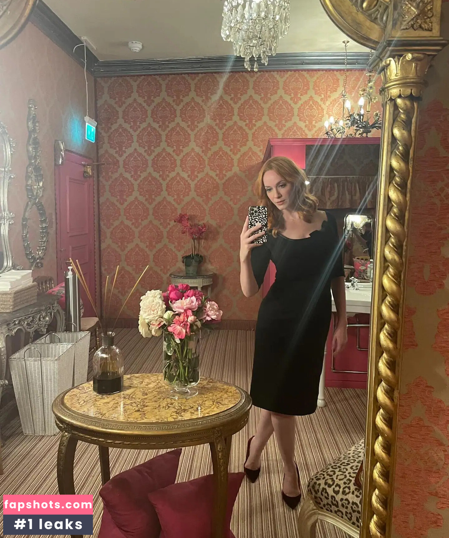 Christina Hendricks Nahé úniky fotek pouze od fanoušků #297 - Fapshots