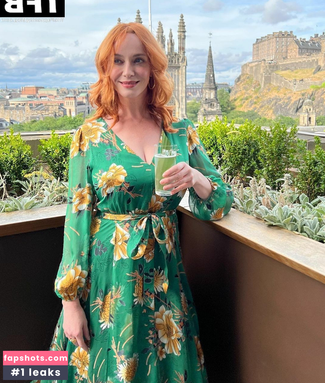 Christina Hendricks Nahé úniky fotek pouze od fanoušků #435 - Fapshots