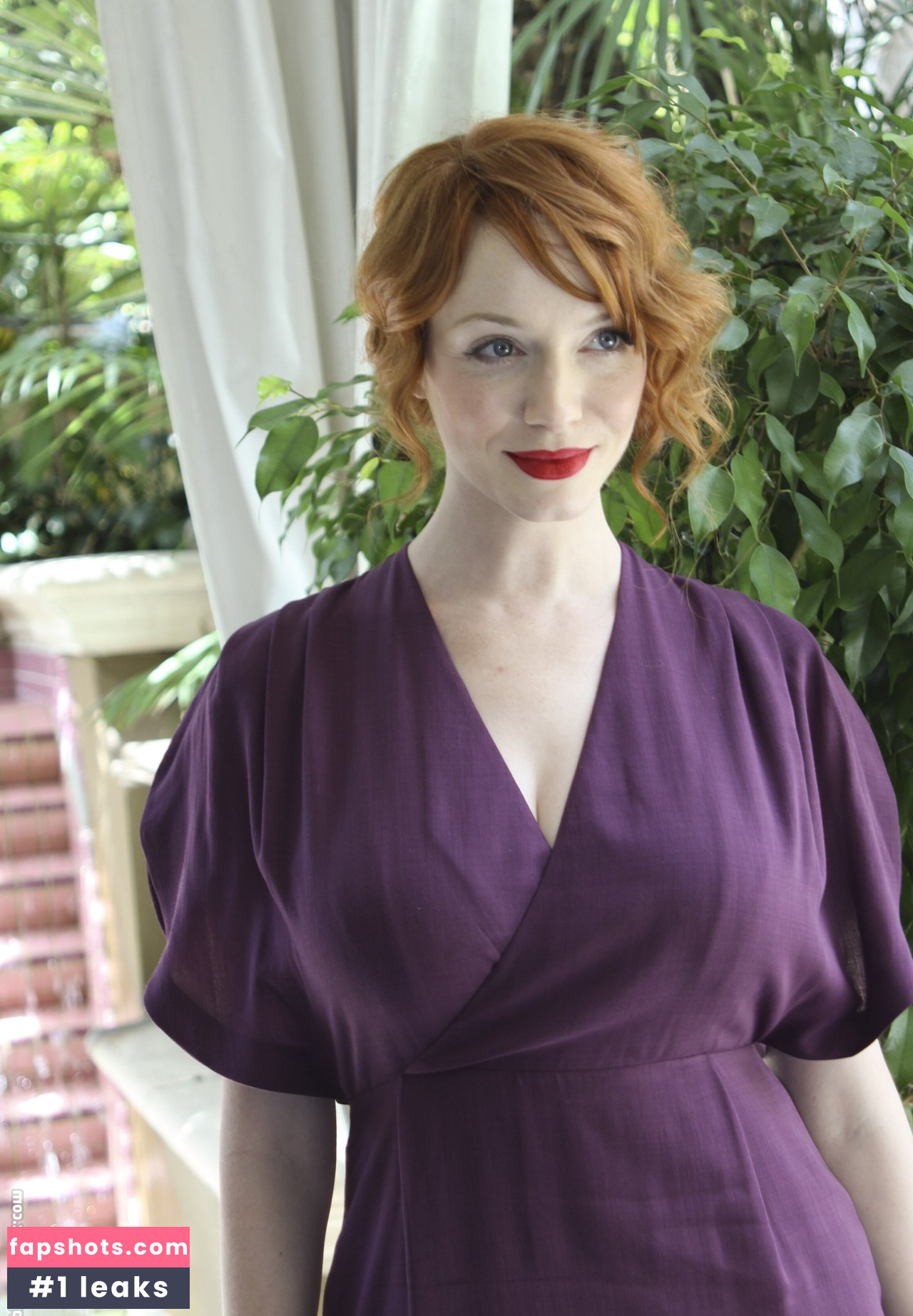 Christina Hendricks Nahé úniky fotek pouze od fanoušků #463 - Fapshots