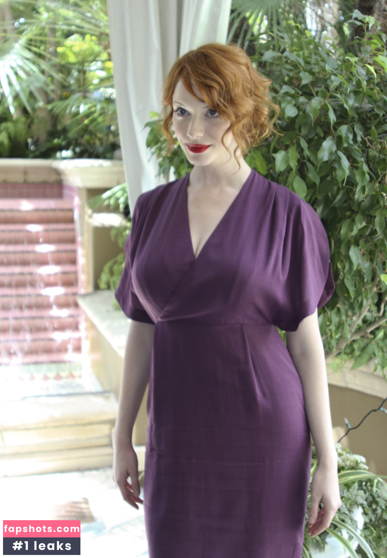 Christina Hendricks Nahé úniky fotek pouze od fanoušků #468 - Fapshots