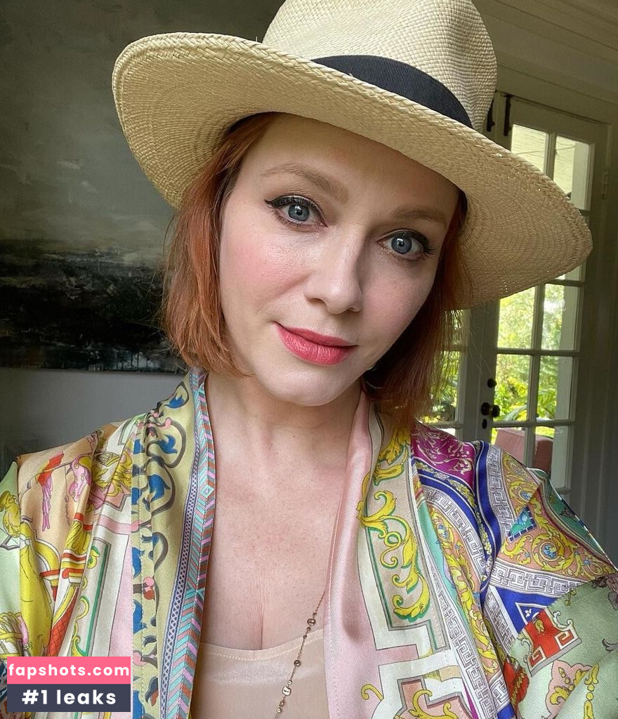 Christina Hendricks Nahé úniky fotek pouze od fanoušků #545 - Fapshots