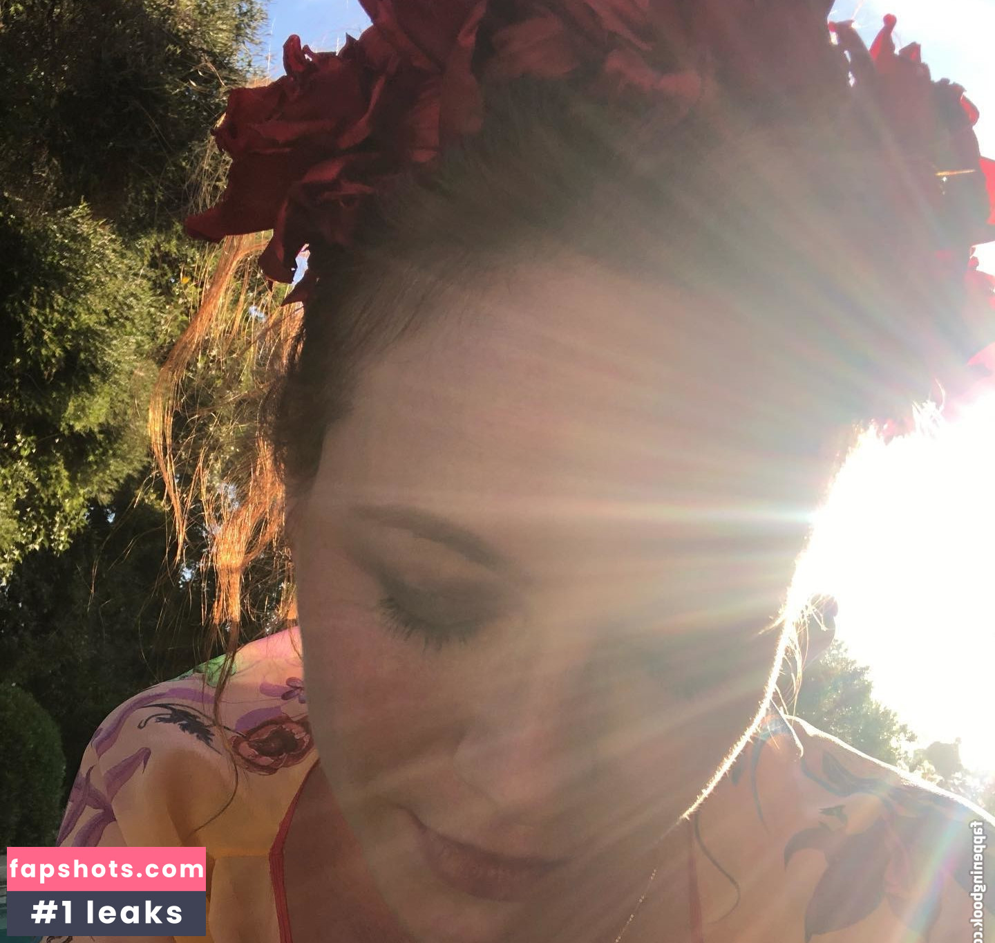 Christina Hendricks Nahé úniky fotek pouze od fanoušků #550 - Fapshots