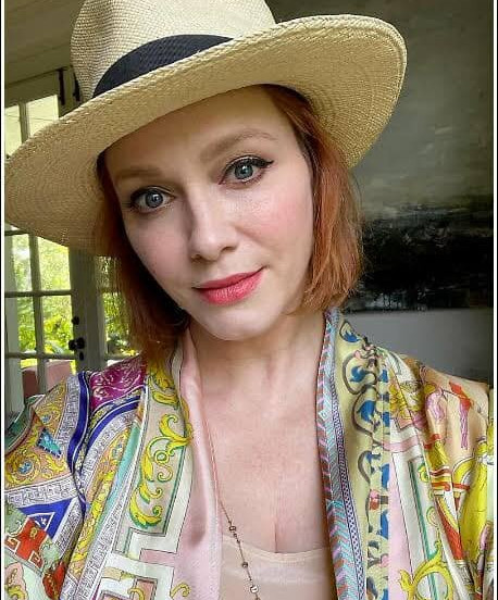 christina-hendricks gallery photo #1171