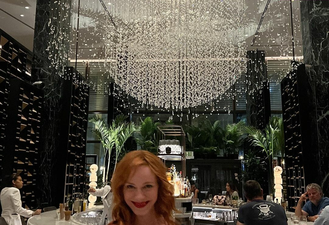 christina-hendricks gallery photo #1224