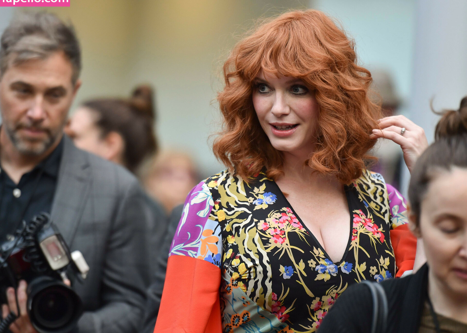 christina-hendricks gallery photo #443