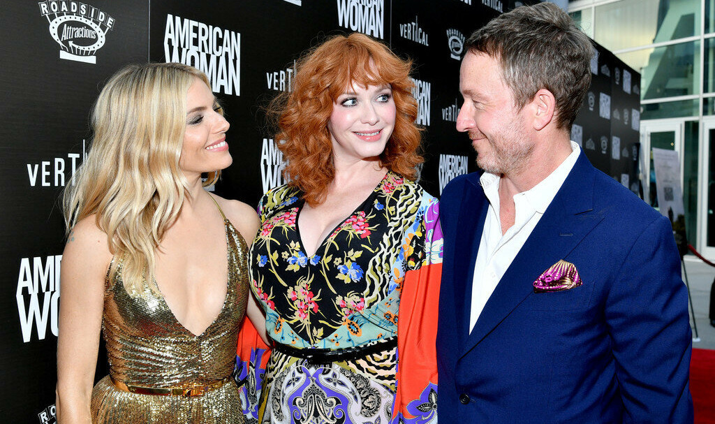 christina-hendricks gallery photo #478