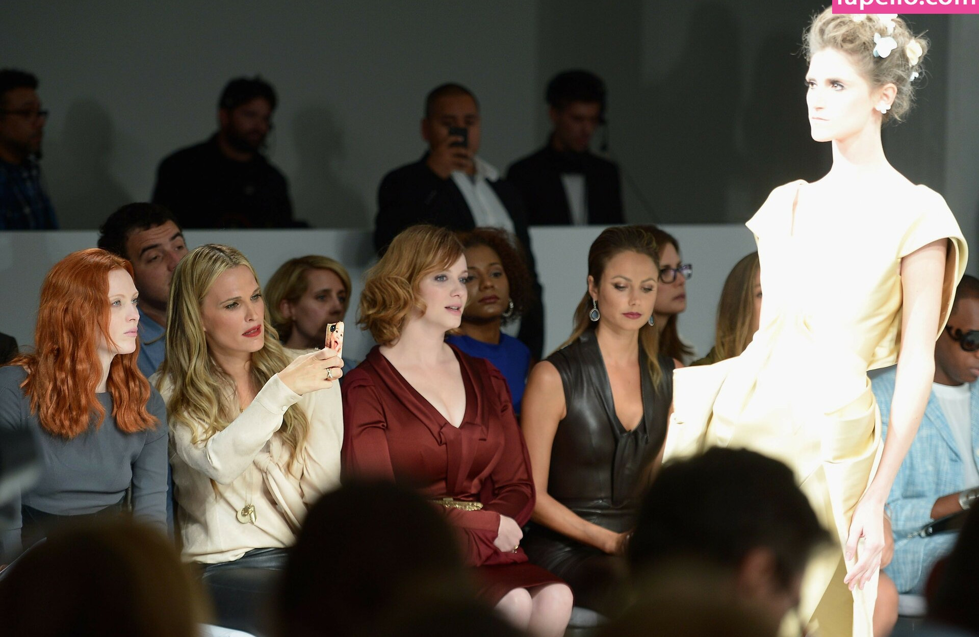 christina-hendricks gallery photo #578