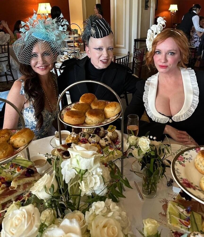 christina-hendricks gallery photo #818