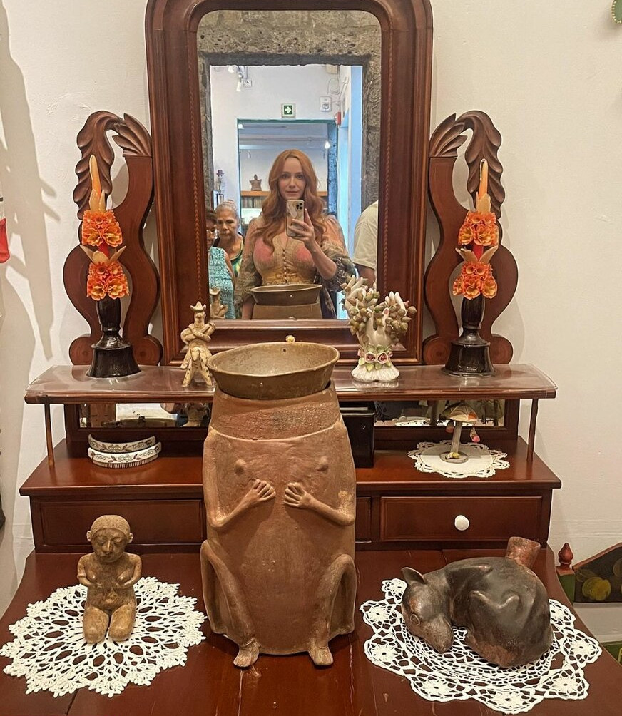 christina-hendricks gallery photo #972