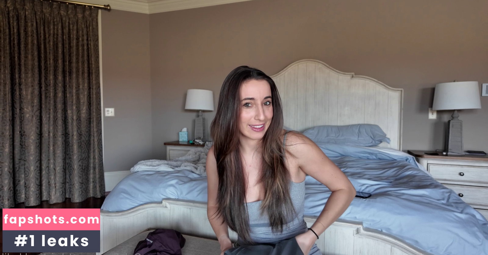 Christina Khalil gallery photo #19