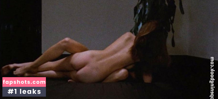 Christina Lindberg Nahé úniky fotek pouze od fanoušků #40 - Fapshots