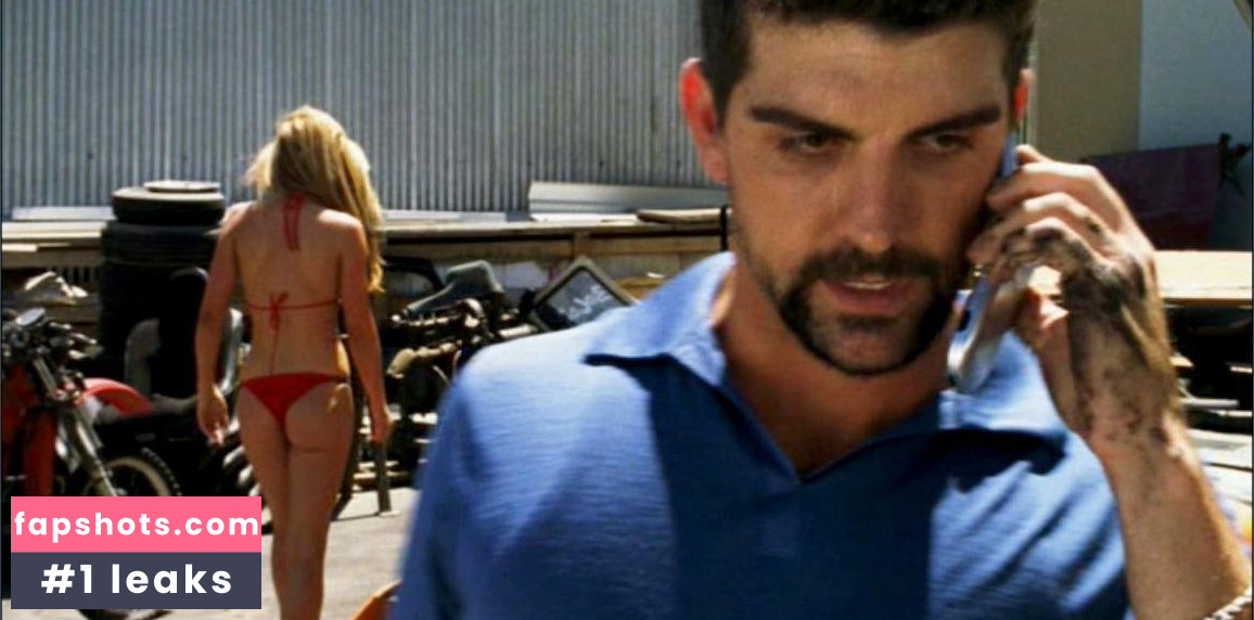 Christina Lindley gallery photo #3