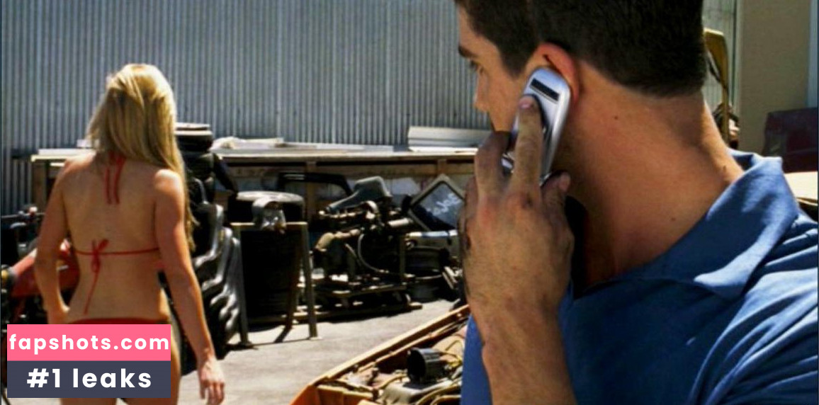 Christina Lindley gallery photo #5