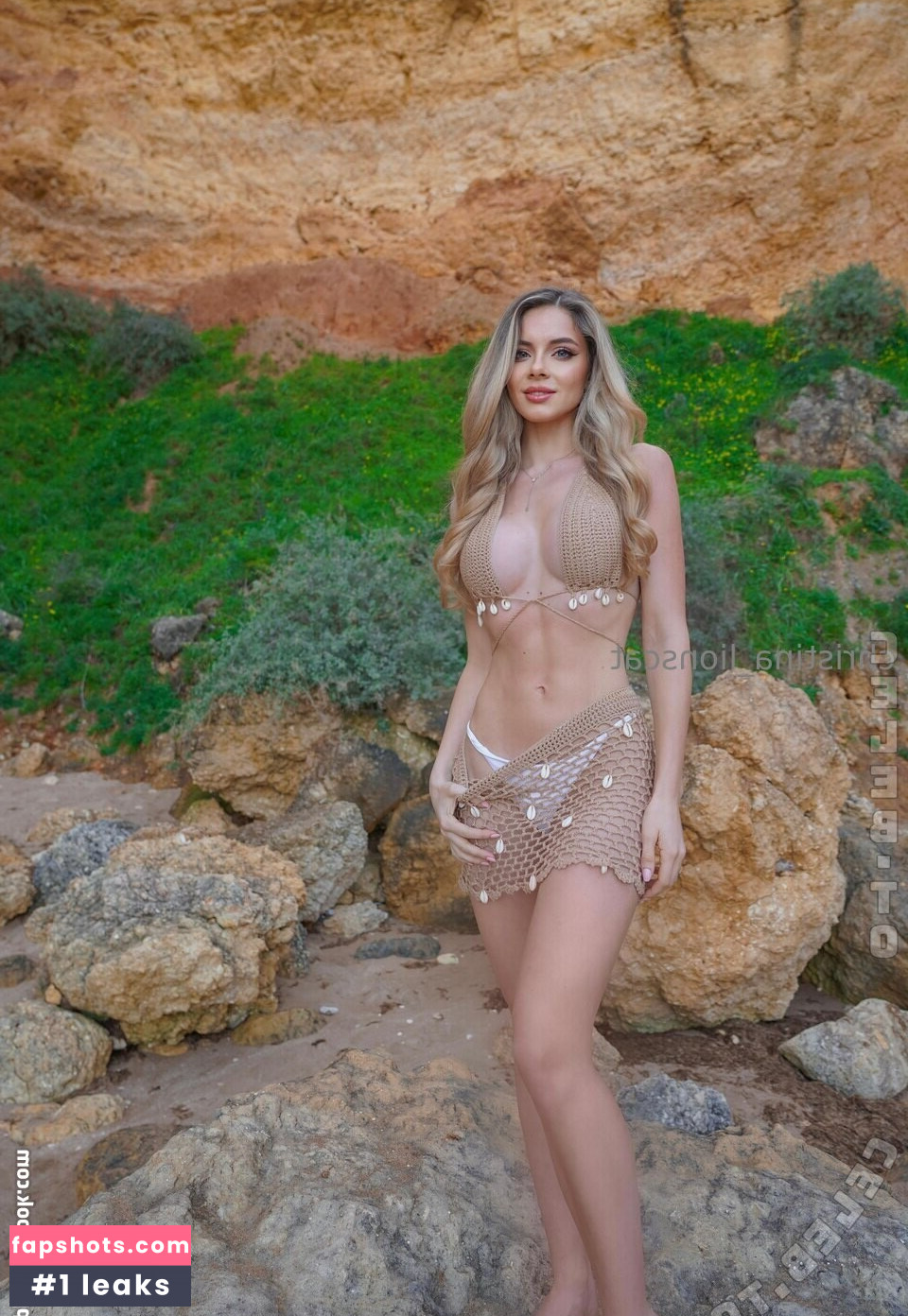 Christina Lionscat gallery photo #24