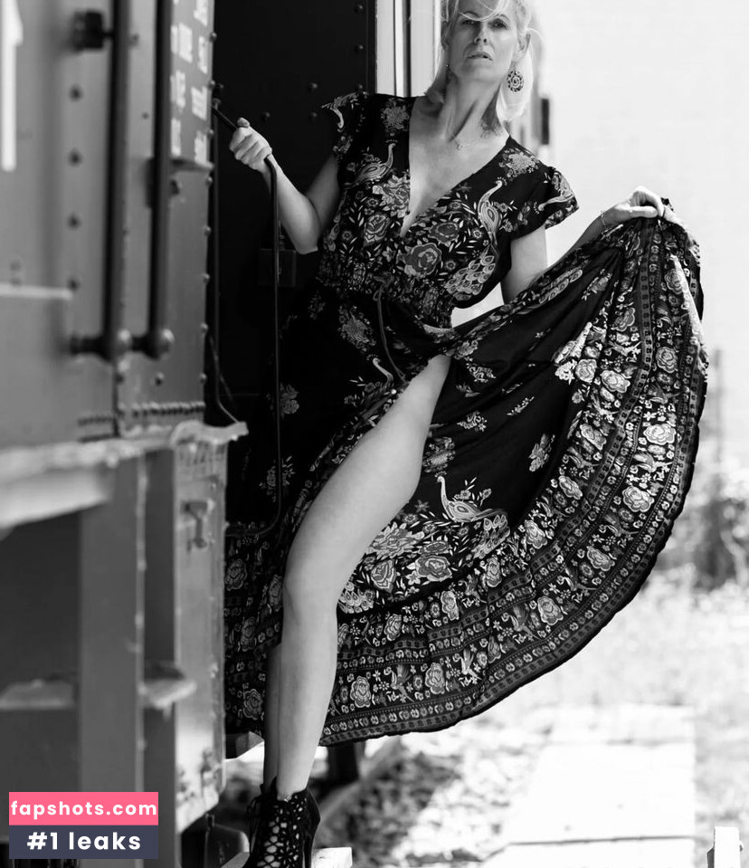 christina.modelpage79 Nude Leaks OnlyFans Photos #6 - LeakJerk