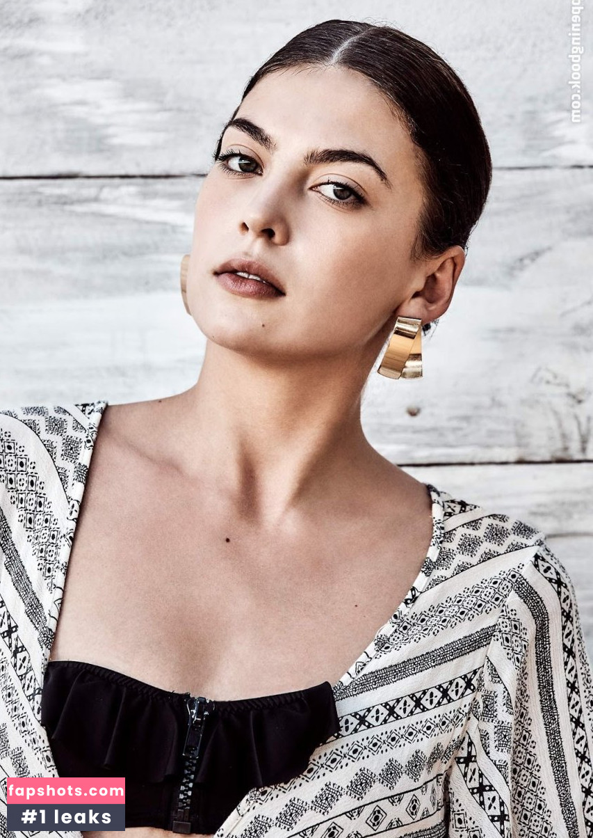 Christina Peno nude babe gallery