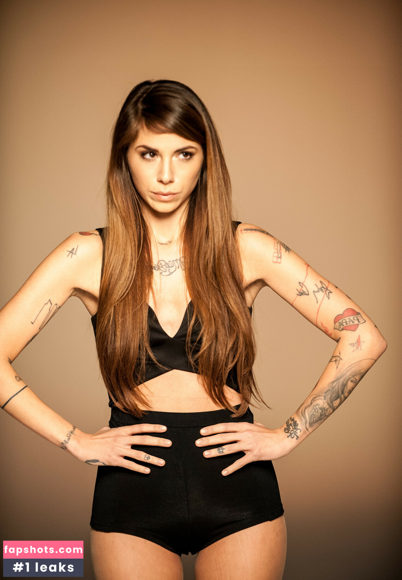 Christina Perri nude babe gallery