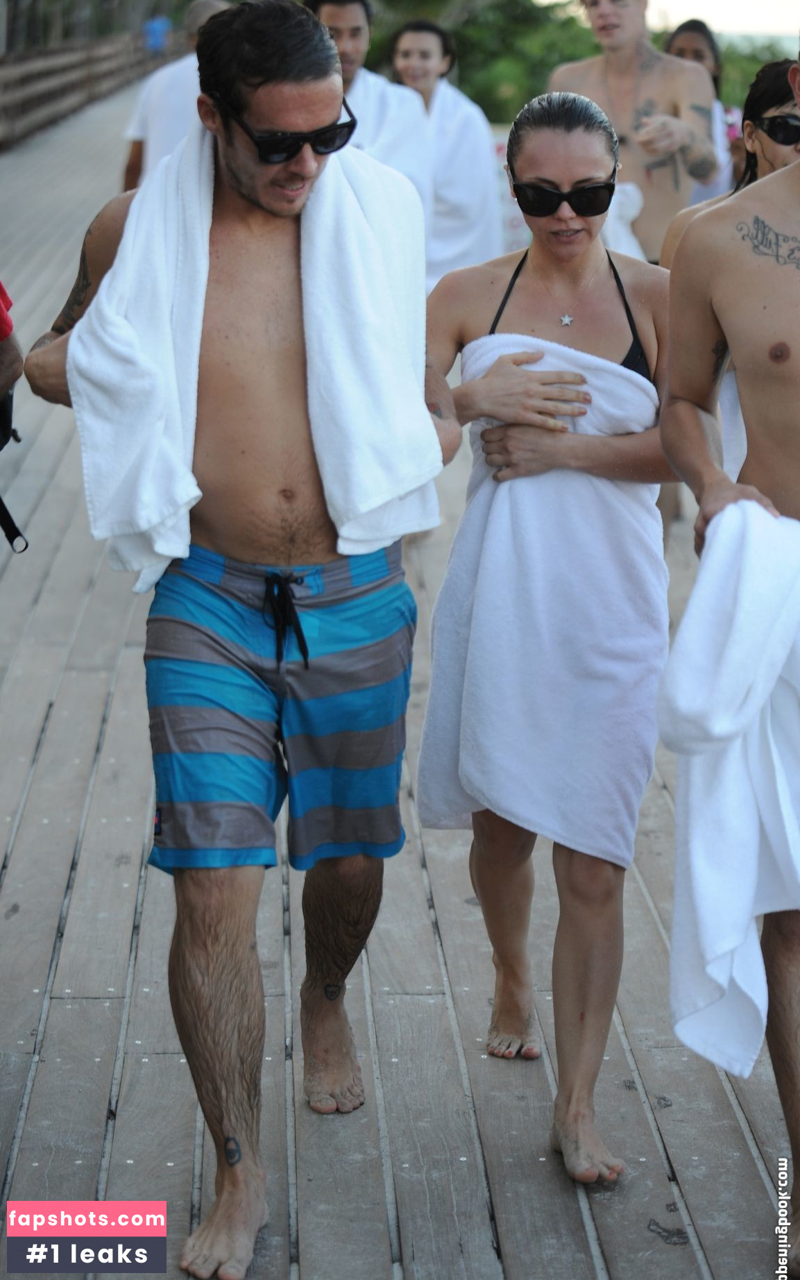 Christina Ricci gallery photo #118