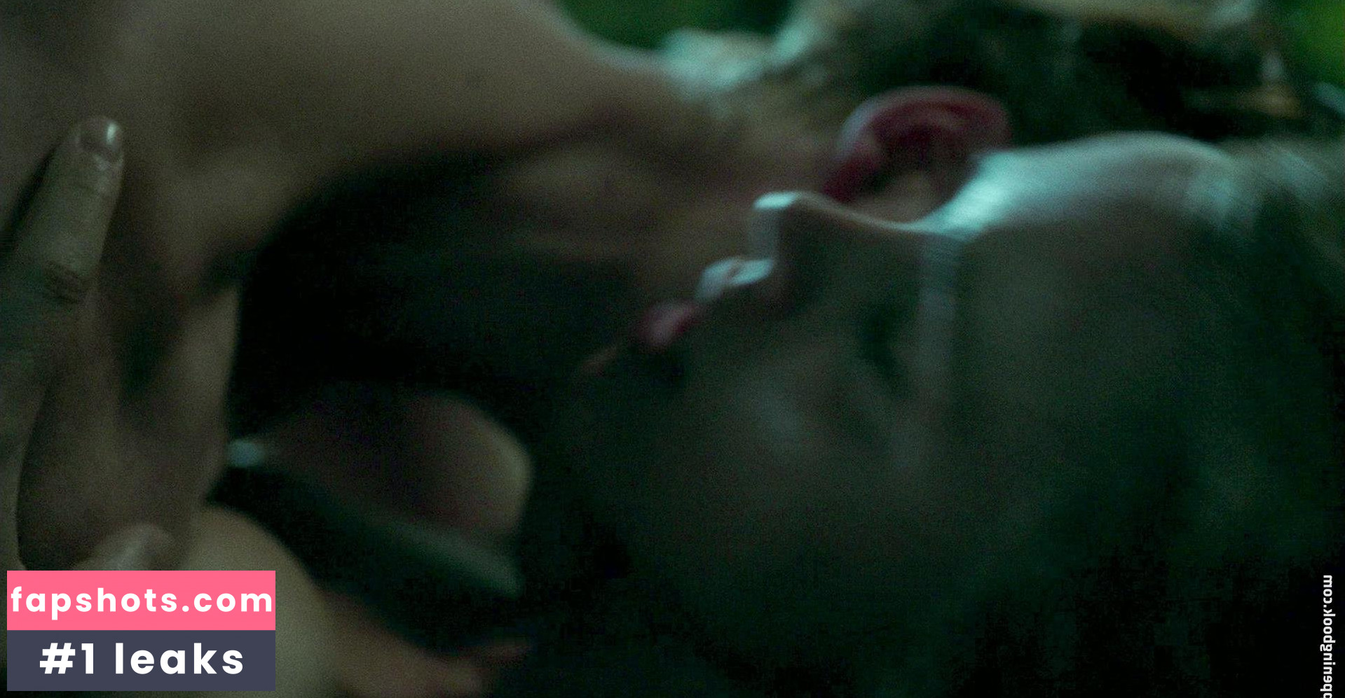 Christina Ricci gallery photo #165