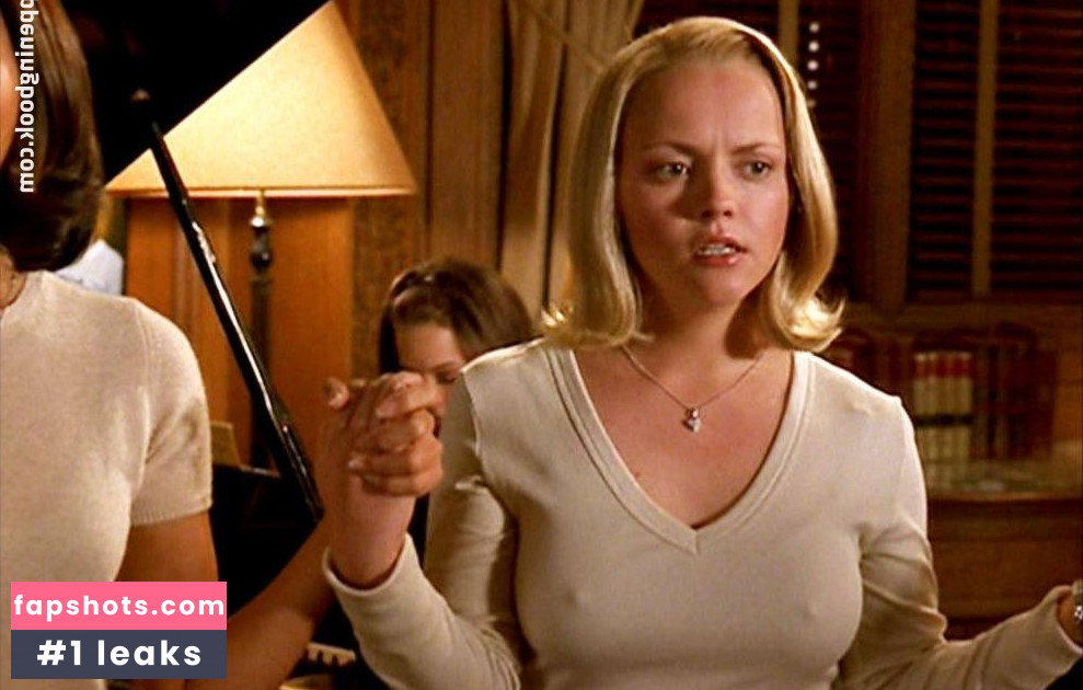 Christina Ricci gallery photo #171