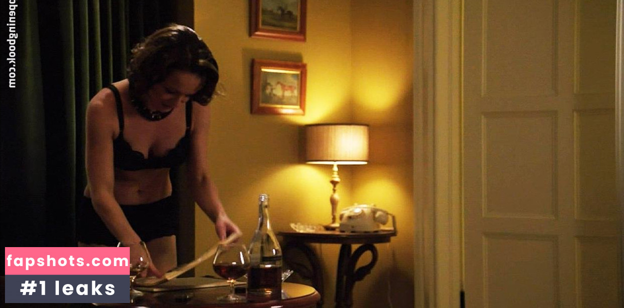 Christina Ricci gallery photo #176