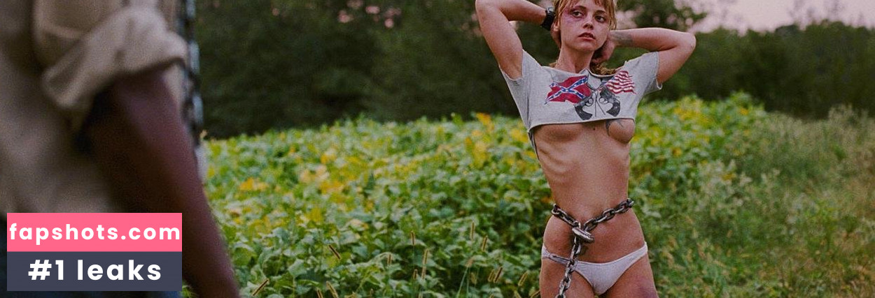 Christina Ricci gallery photo #180