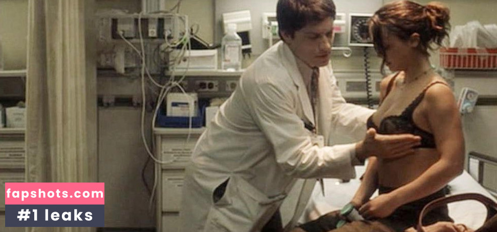 Christina Ricci gallery photo #185