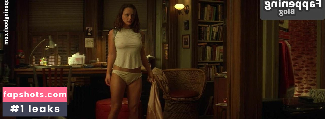Christina Ricci gallery photo #22