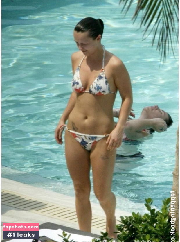 Christina Ricci gallery photo #215