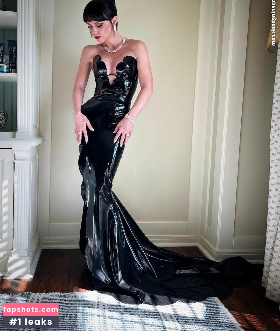 Christina Ricci gallery photo #28