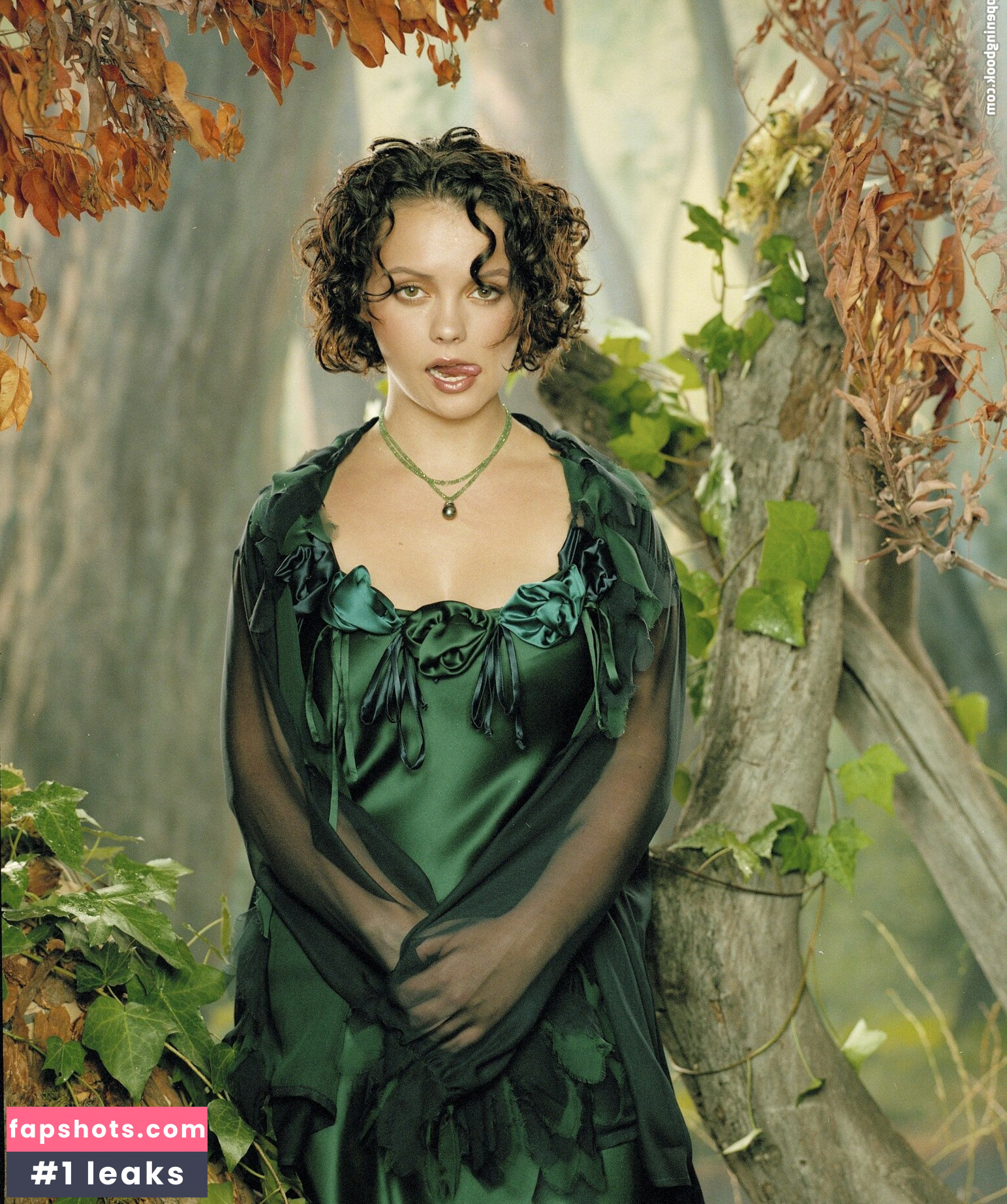 Christina Ricci gallery photo #40