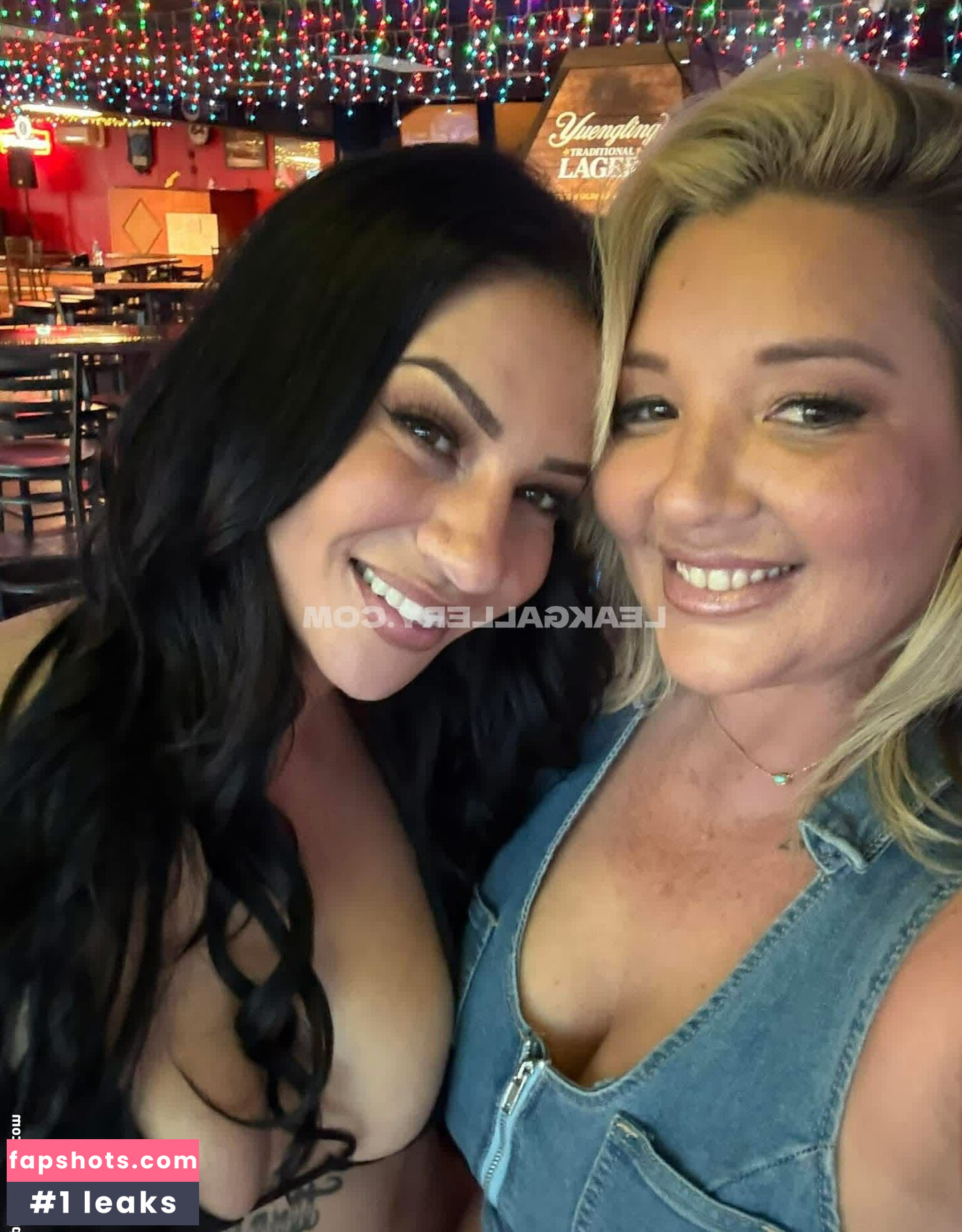 christinamodel515 gallery photo #3