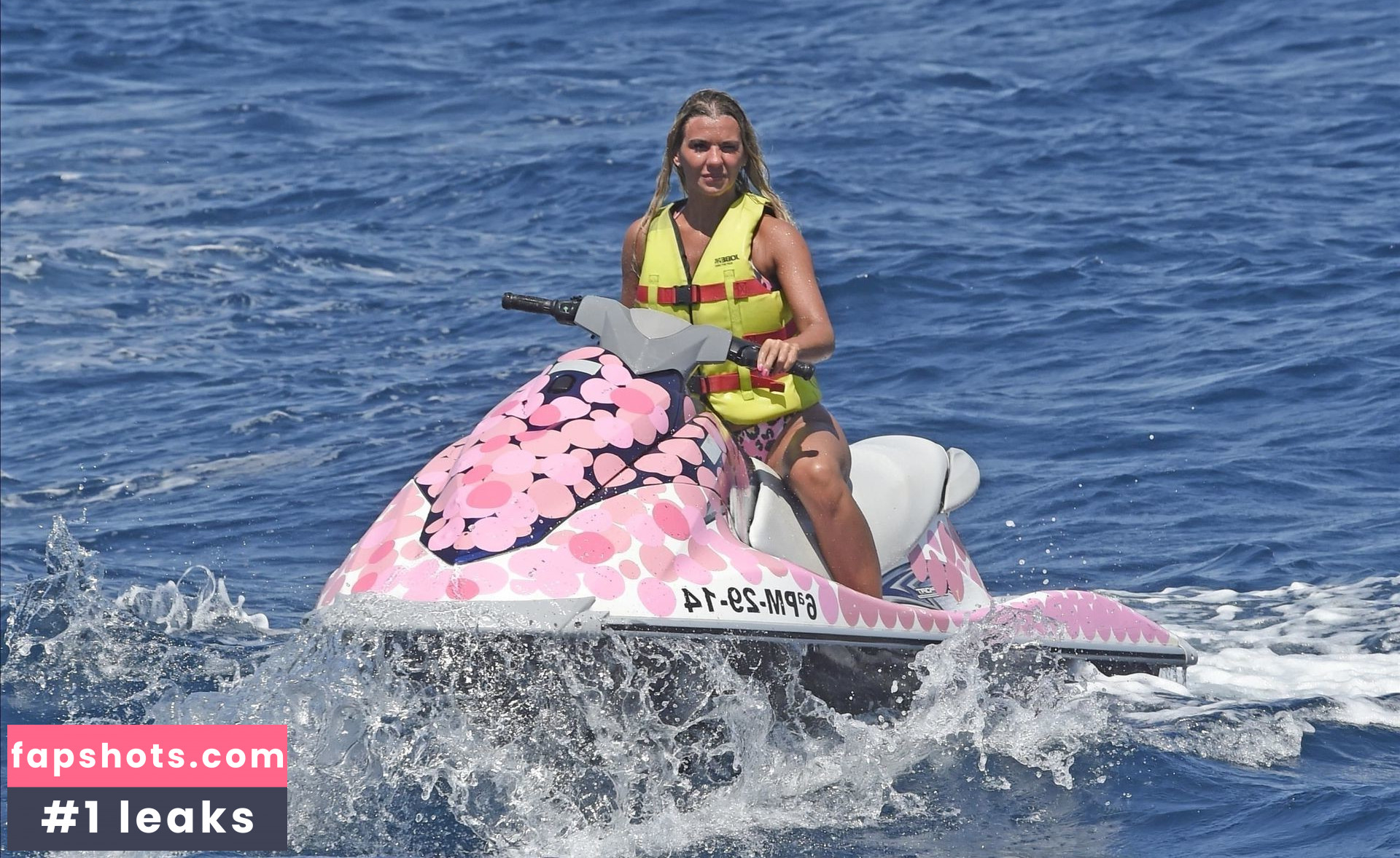 Christine McGuinness gallery photo #594