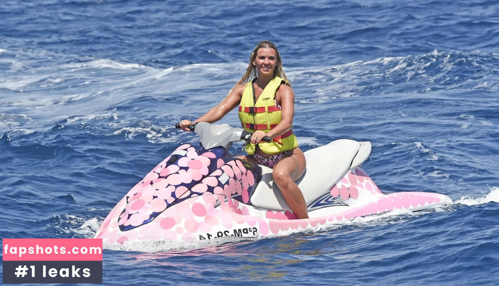 Christine McGuinness gallery photo #600