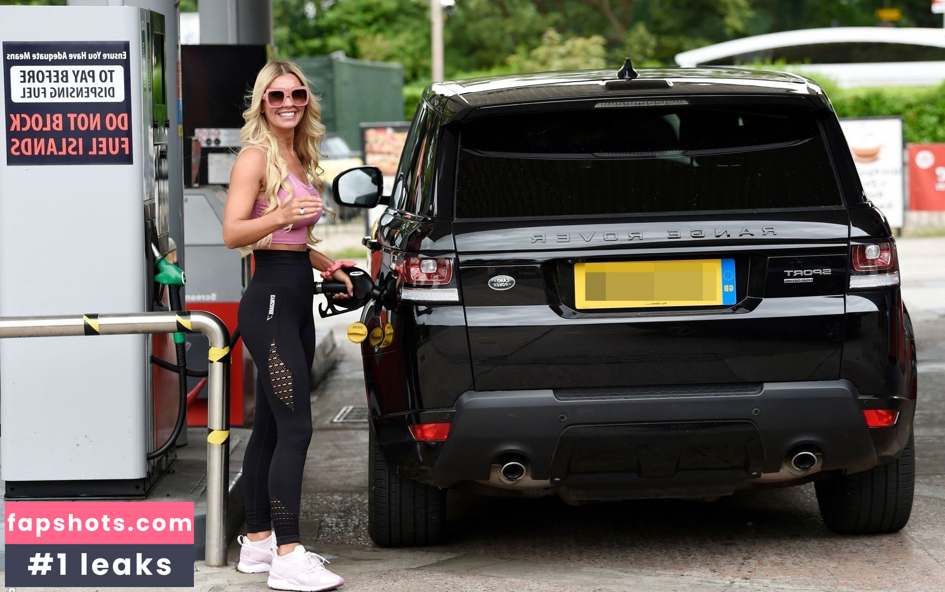 Christine McGuinness gallery photo #610