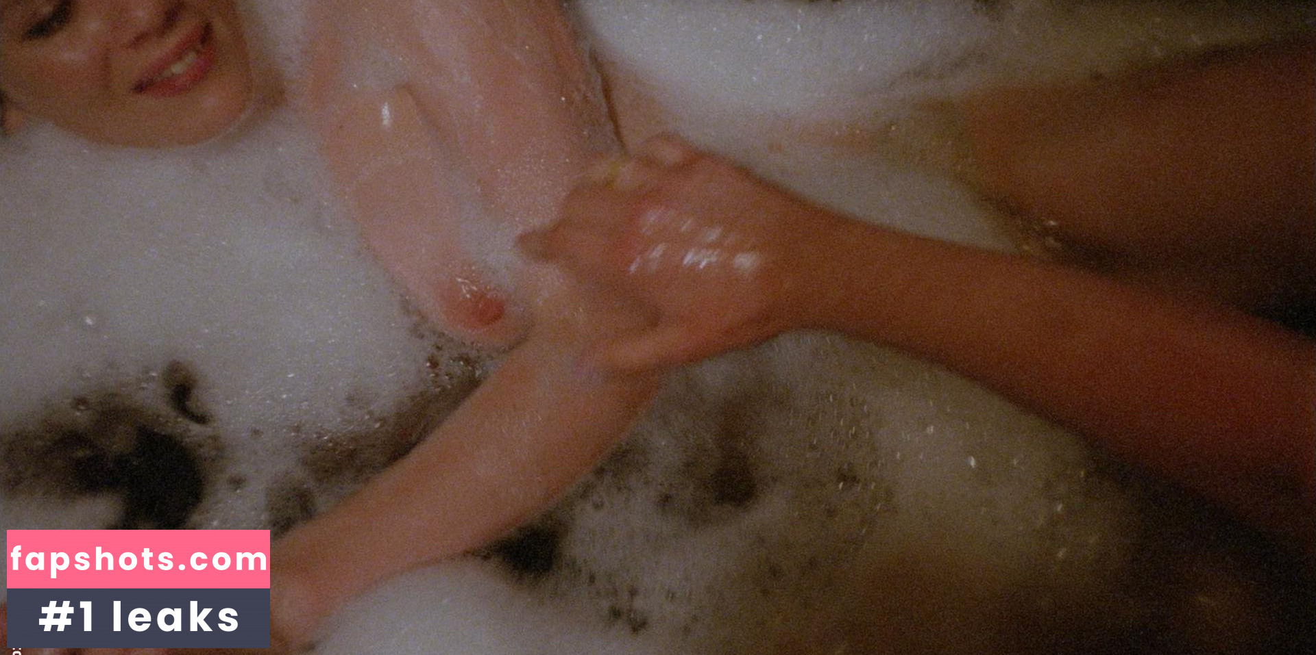 Christine Moore gallery photo #3