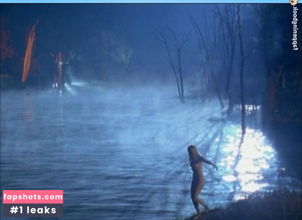 Christine Tremarco Filtración Desnuda OnlyFans Foto #14 - Fapshots