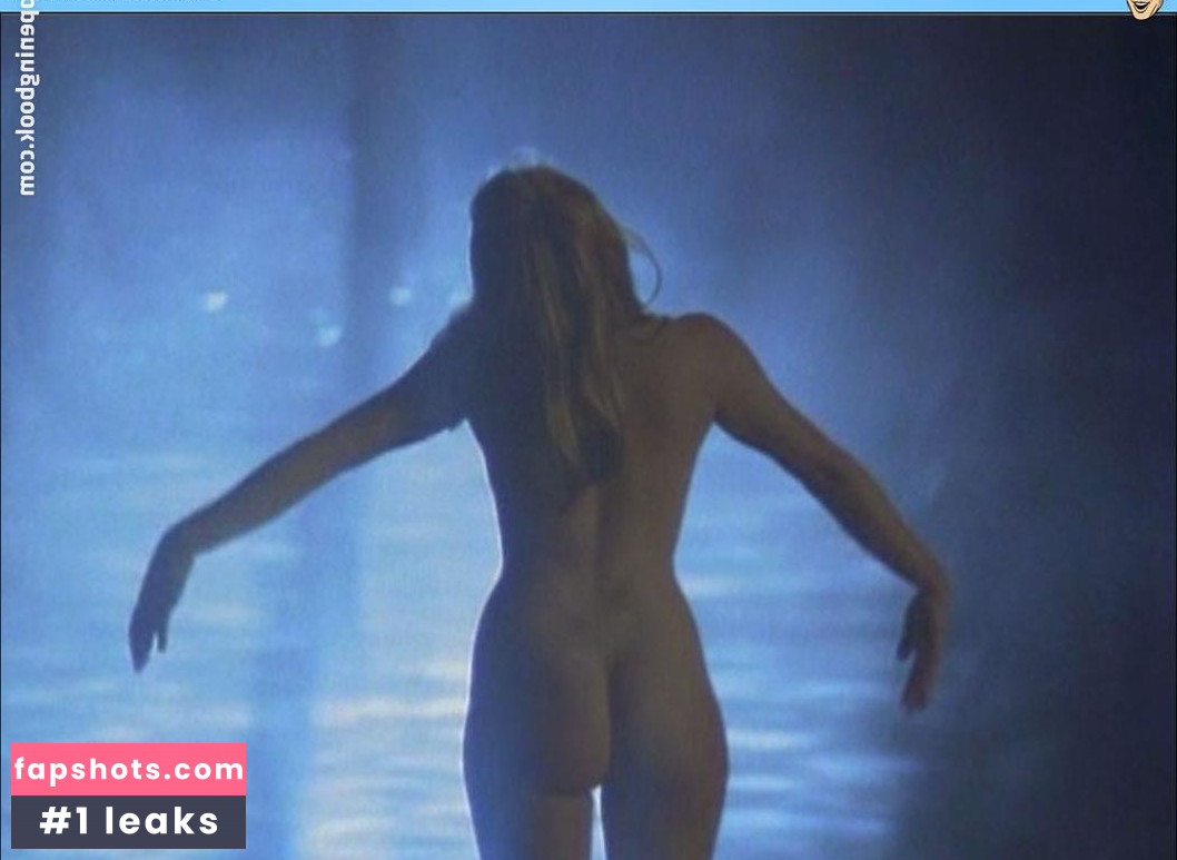 Christine Tremarco nude babe gallery