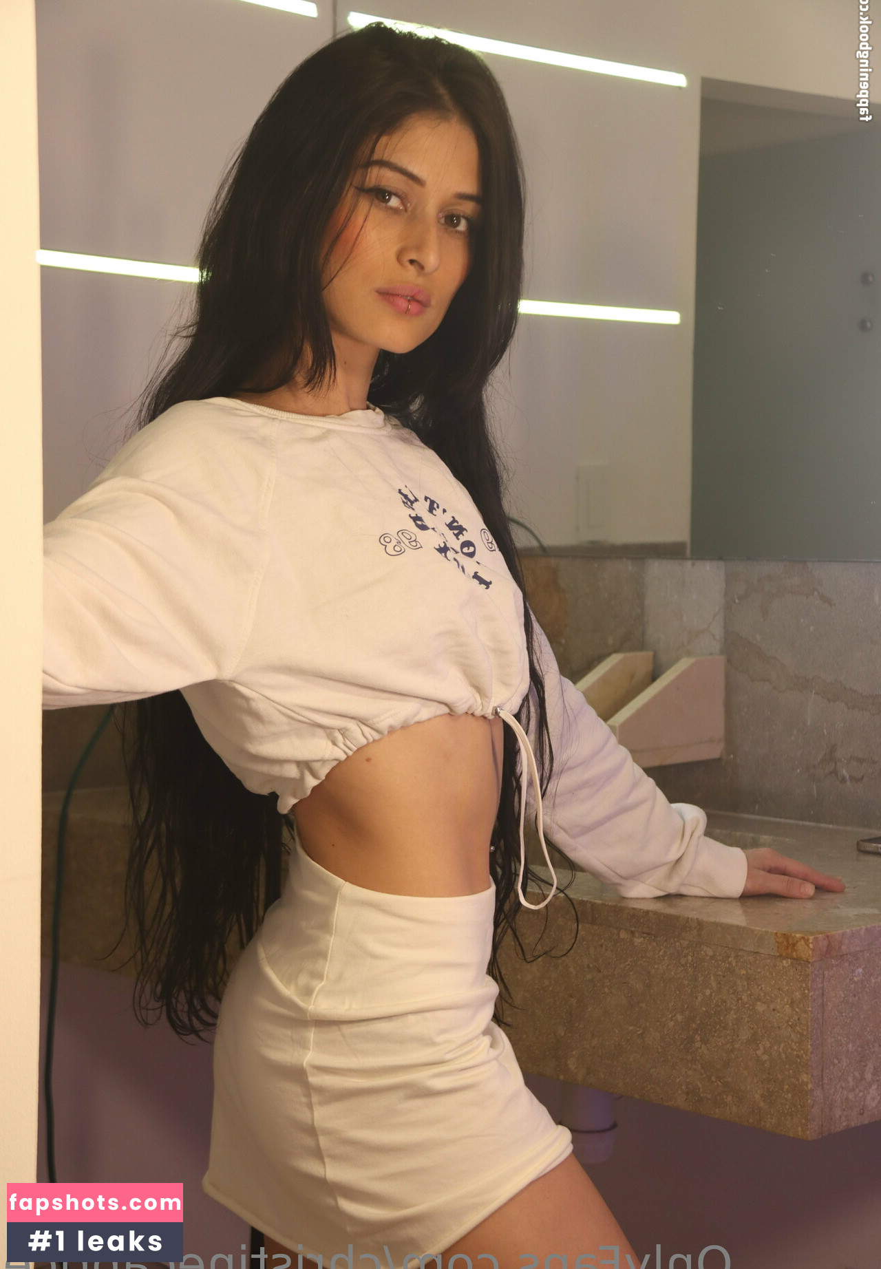 christinecaprice gallery photo #117