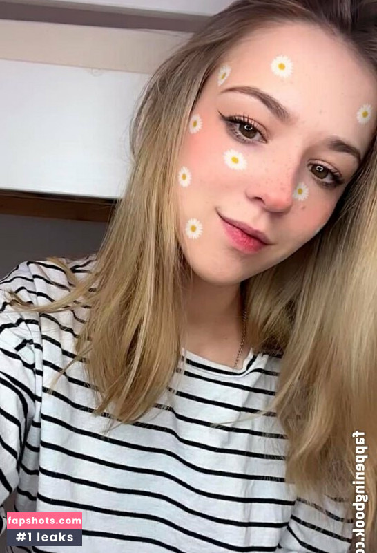 christinecaprice gallery photo #4