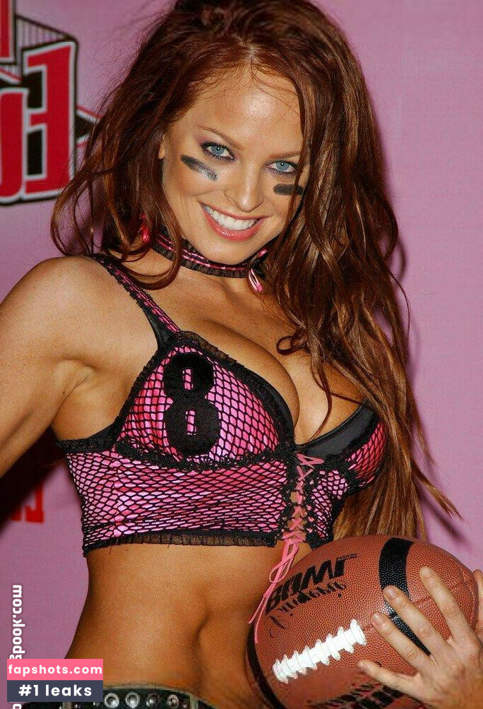 Christy Hemme gallery photo #8