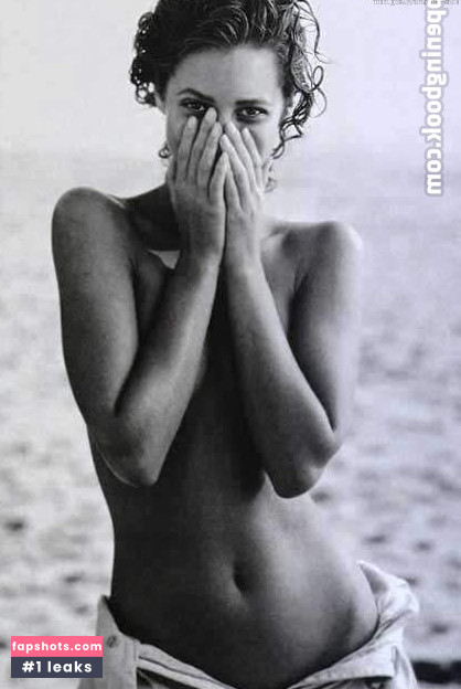 Christy Turlington gallery photo #39