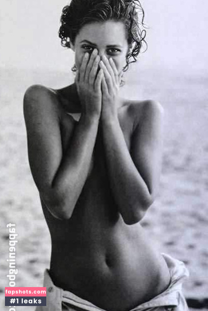 Christy Turlington gallery photo #62
