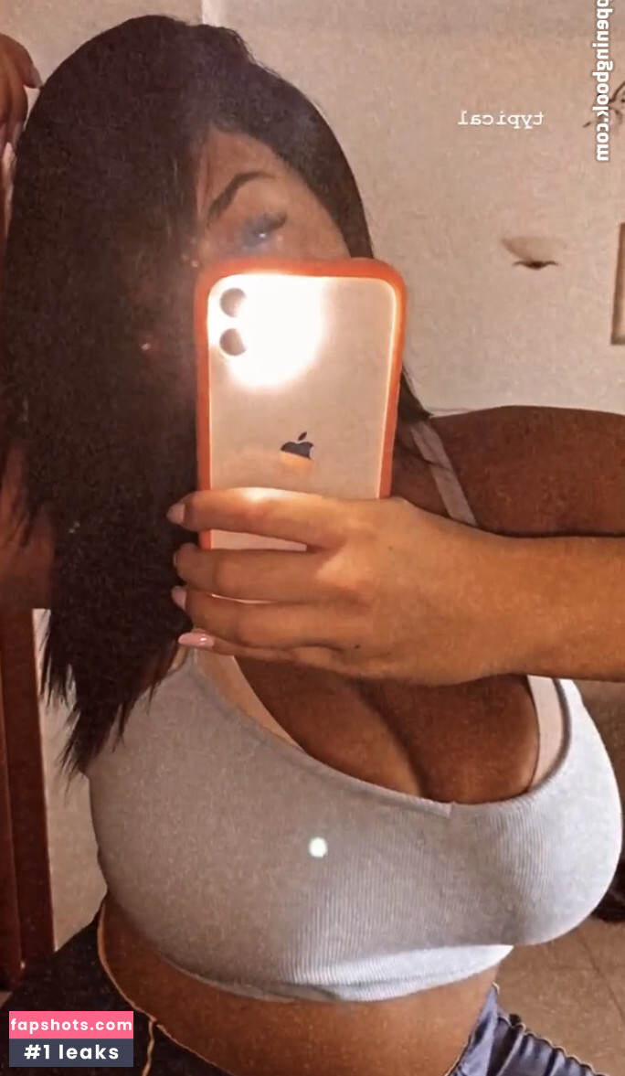 Chrysanthie gallery photo #16